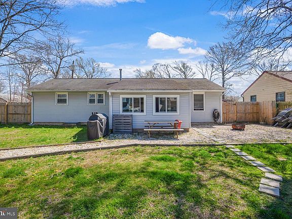 5th image of 309 Falcon Dr