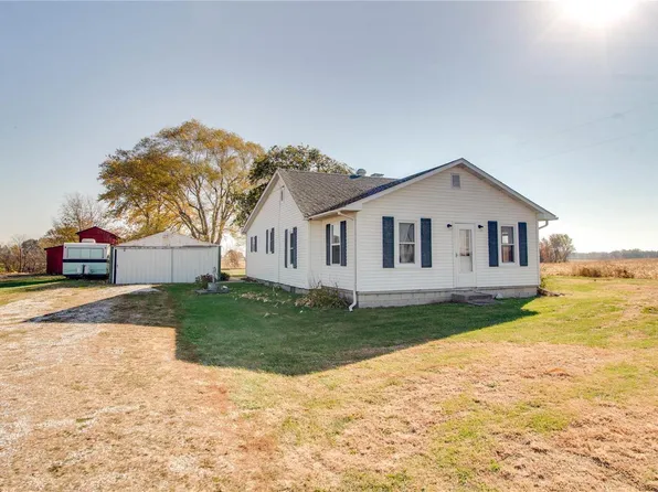 27514 Rangeline Rd, Jerseyville, IL 62052