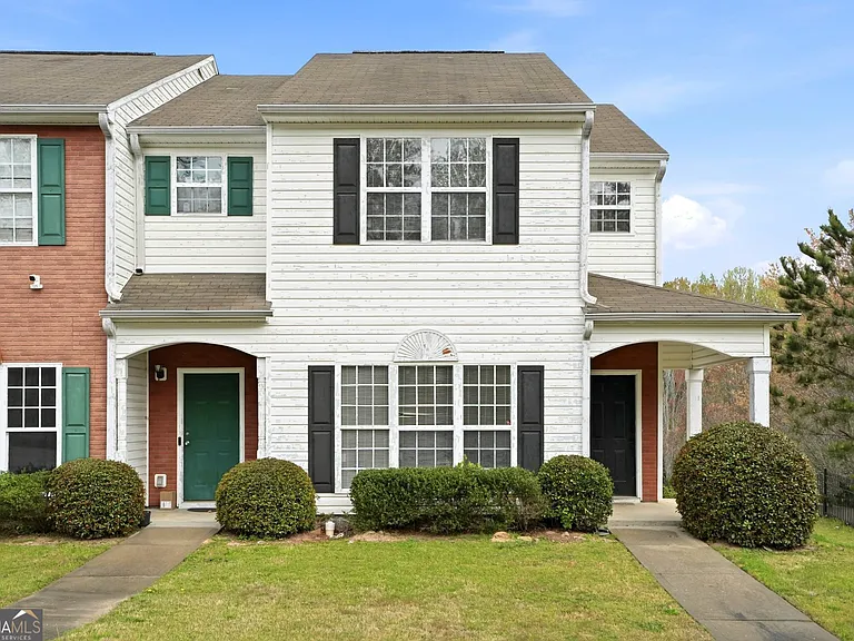 3285 Oakley Pl — Photo 1