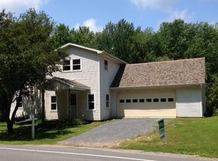 275 Louden Rd, Saratoga Springs, NY 12866