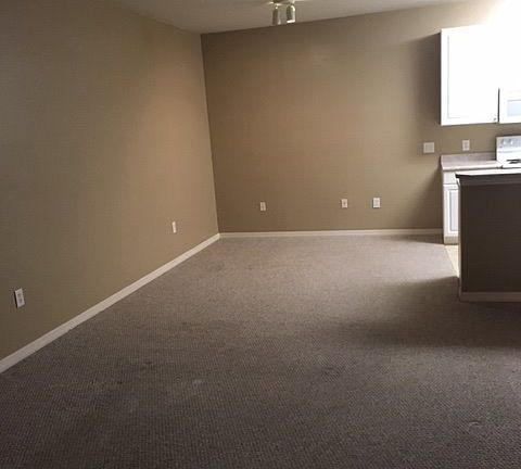 4th image of 8007 Hemingway Cir