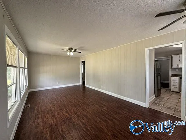 2810 Hillsboro Rd SW — Photo 6