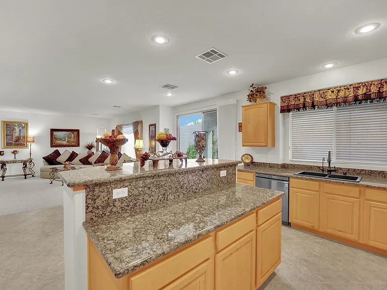875 Chaste Ct — Photo 14