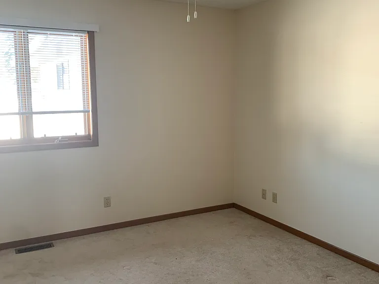 3612 Stein Blvd — Photo 7
