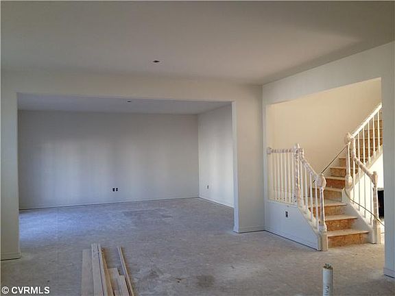 3rd image of 11400 Sadler Walk Ln