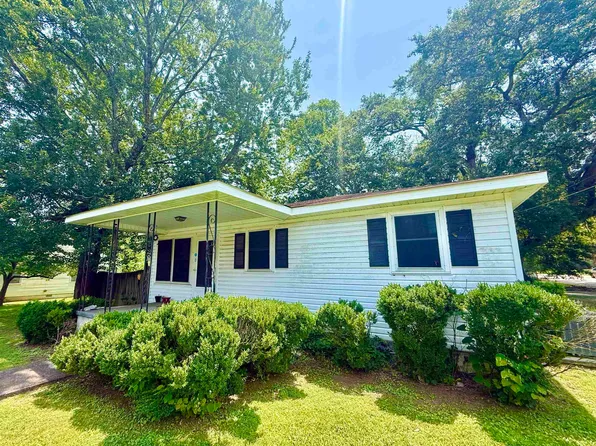 1401 North St SE, Decatur, AL 35601