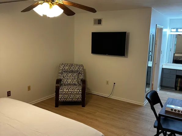 (undisclosed Address), Fort Washington, MD 20744
