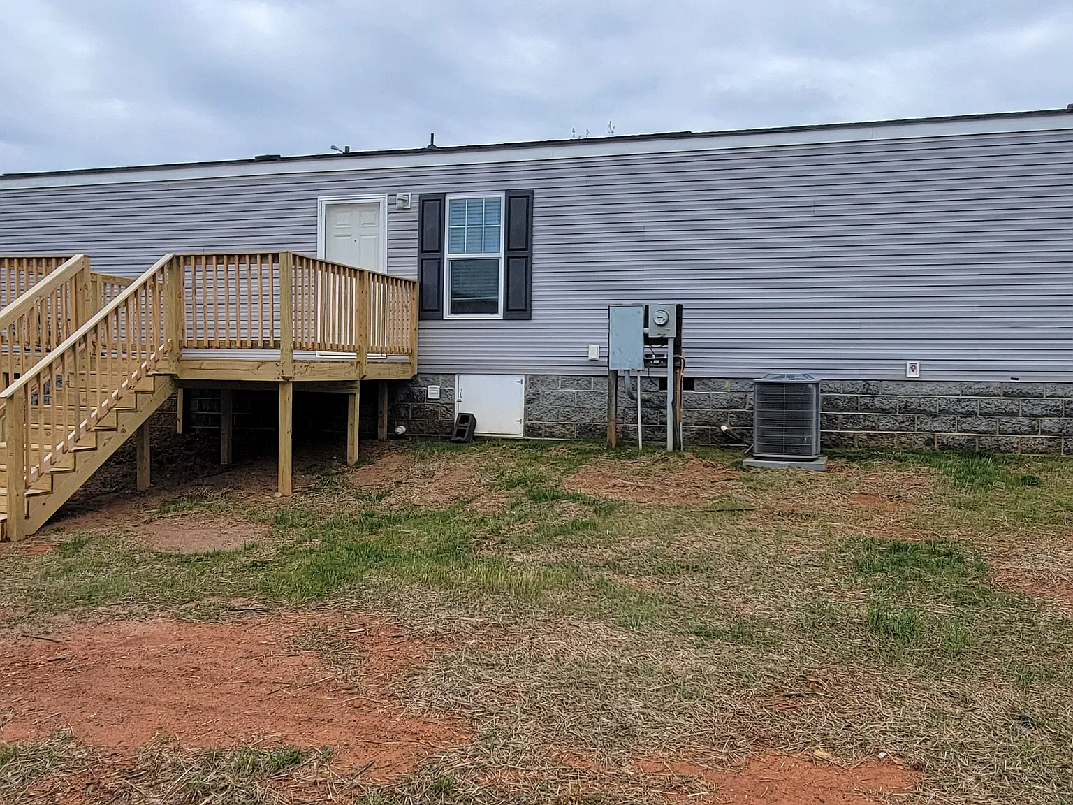 3 bed, 1280 sqft, $1,350 — Photo 3