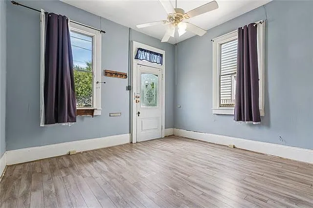 732 Pleasant St — Photo 4