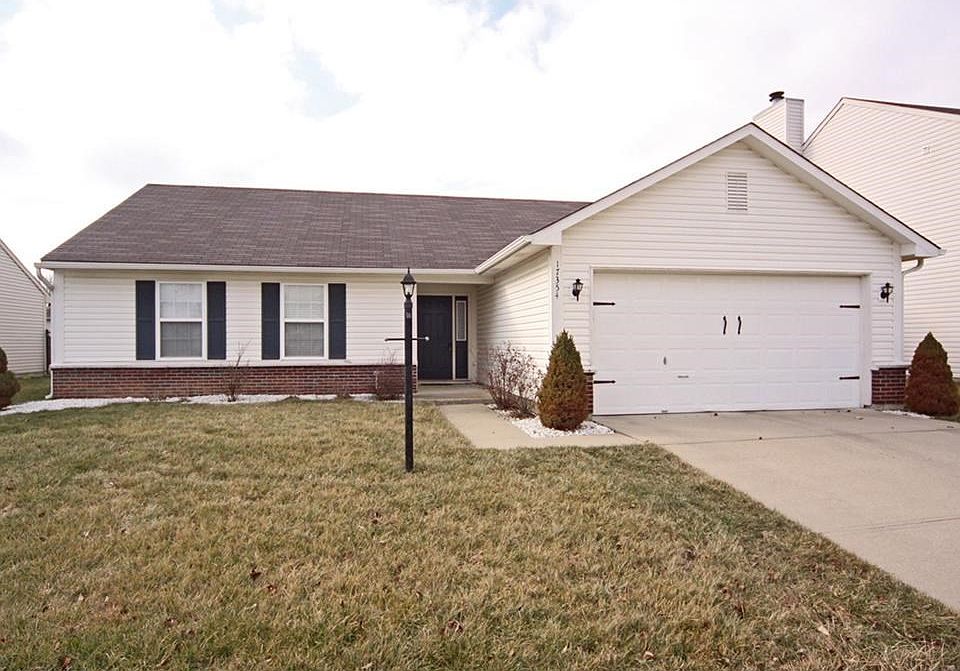 1st image of 17354 Austrian Pine Way