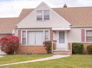 28525 Lake Shore Blvd, Eastlake, OH
