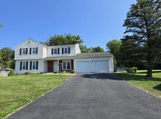 7 Pheasant Run UNIT A, Waterford, NY 12188
