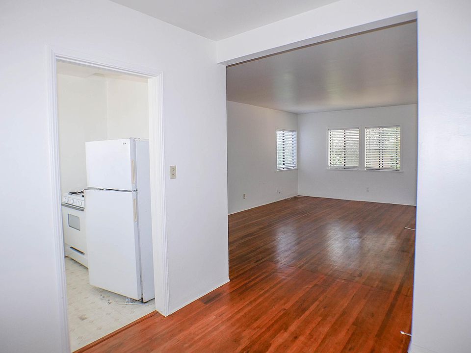 1st image of 1065 Turquoise St #1065