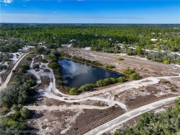 404 Rhythm Ct, Lake Placid, FL 33852