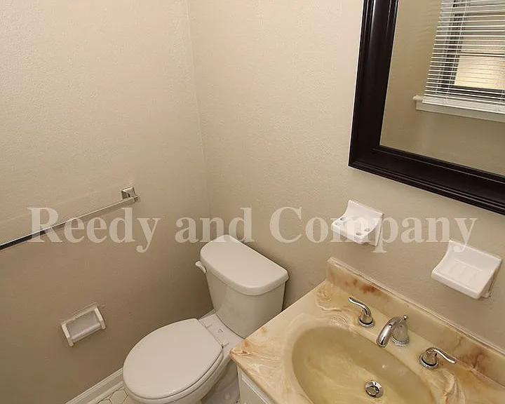 3230 Sweet Springs Dr — Photo 16