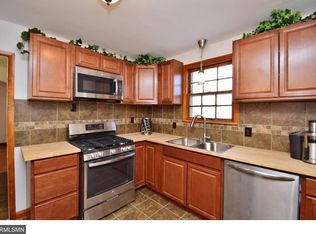 806 Lexington Pkwy S, Saint Paul, MN 55116