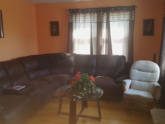 4th image of 3711 Madison St