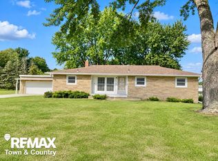 626 S McKinley Rd, Flushing, MI 48433
