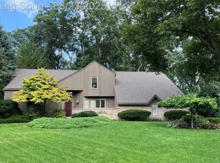 55138 Lordona Ln, Shelby Township, MI 48315