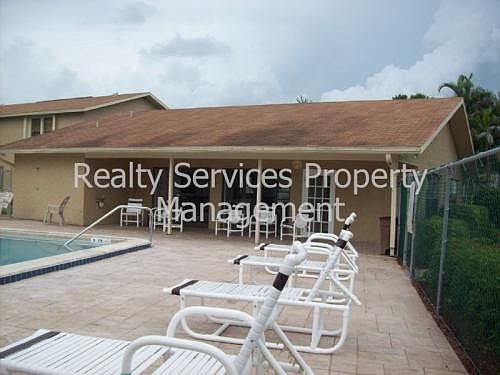 4th image of 4773 Orange Grove Blvd APT 2