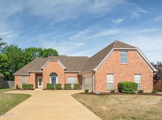 2467 Tragg Ave, Hernando, MS 38632