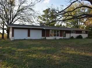 141 County Road 313, Fayette, MO 65248