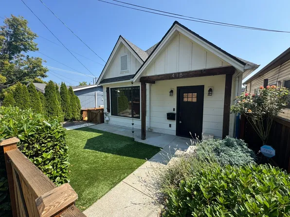 418 20th Ave, Seattle, WA 98122