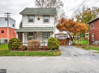 42 Gross St, Ephrata, PA 17522