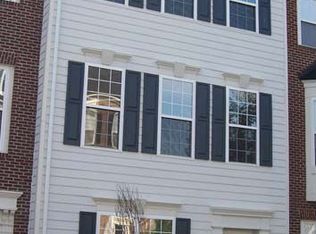 12902 Leatherwood Ln, Woodbridge, VA 22192