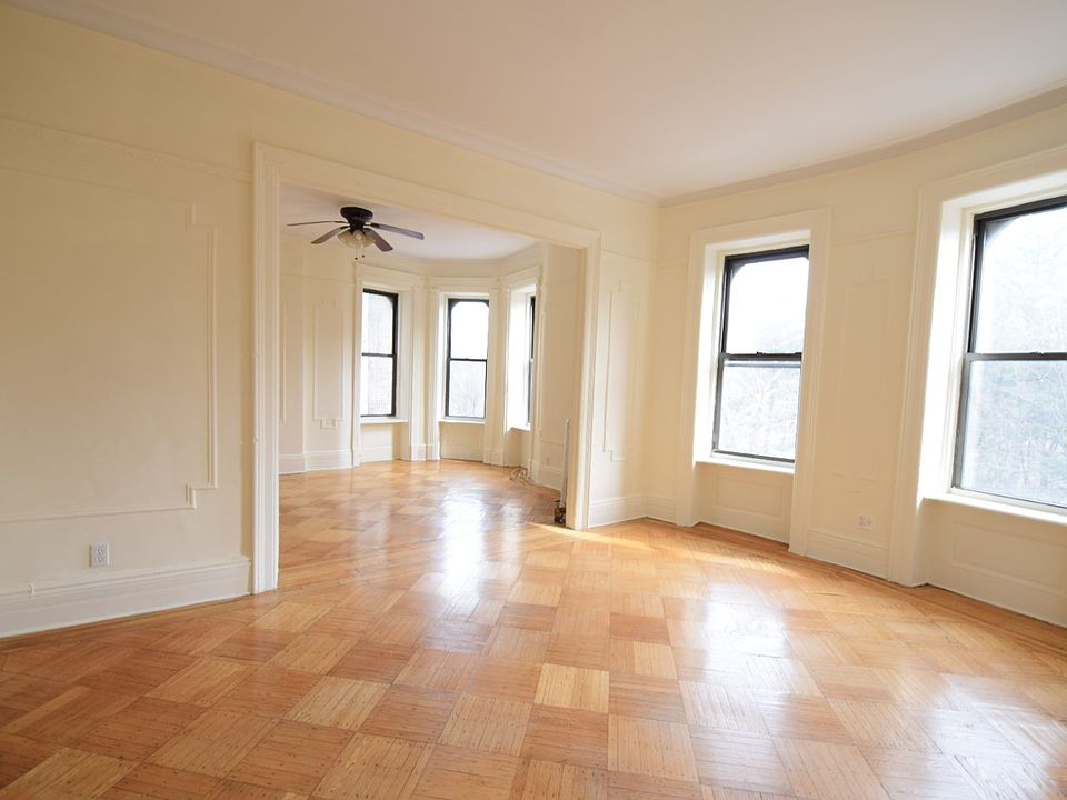 1st image of 166 Prospect Park W APT 4R