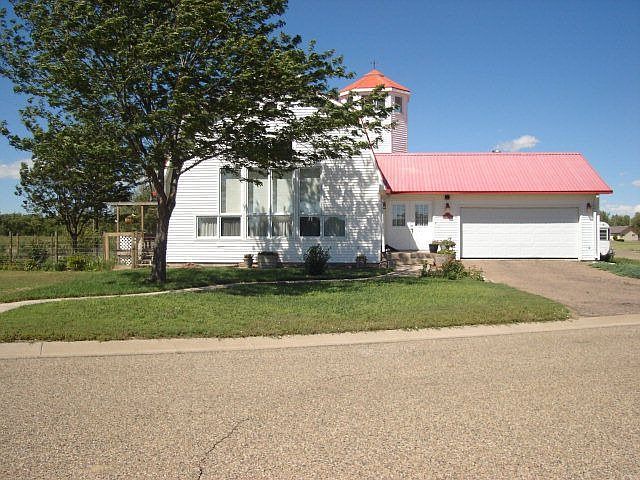 1st image of 202 Polly Ct
