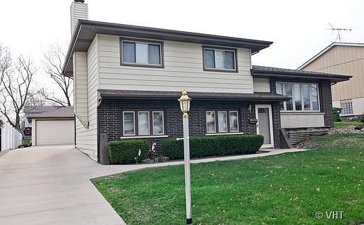 1st image of 16333 S 64th Ct