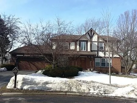 1330 W Saint James Ct photo 1