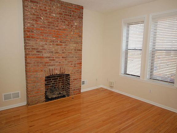 Living Room with gas fireplace