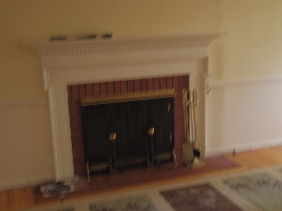 1st image of 1704 NE 69th St