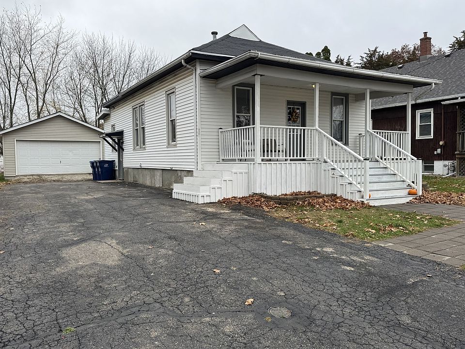 1st image of 1425 Laharpe St