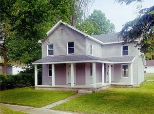 24250 2nd St, Grand Rapids, OH 43522