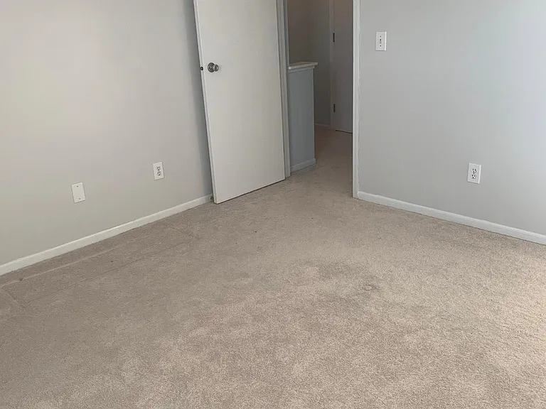 724 Parkgrove Way — Photo 17