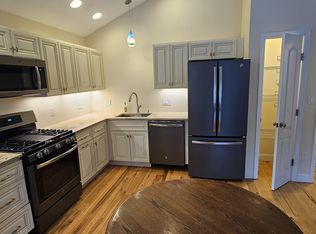 6 Park St #1, Stockbridge, MA 01262