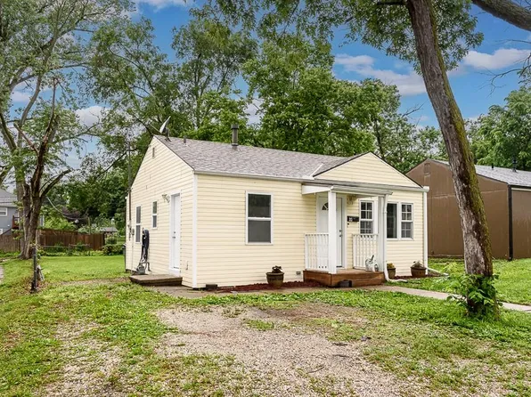 312 Cornell Ave, Bonner Springs, KS 66012