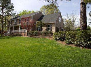 8206 Spring Meadow Rd, North Chesterfield, VA 23235