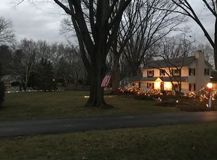 1405 Glenhardie Rd, Wayne, PA 19087