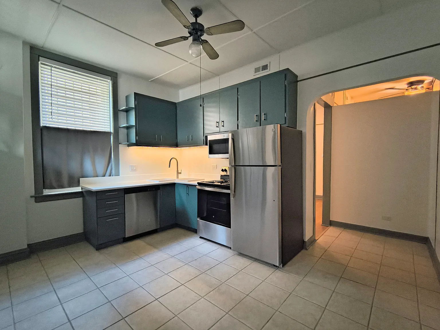 1 bed, 600 sqft, $1,300 — Photo 1