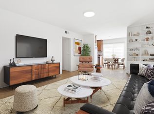 1033 S Curson Ave APT 1, Los Angeles, CA 90019
