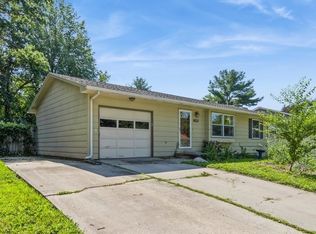 2248 Bancroft Dr, Iowa City, IA 52240