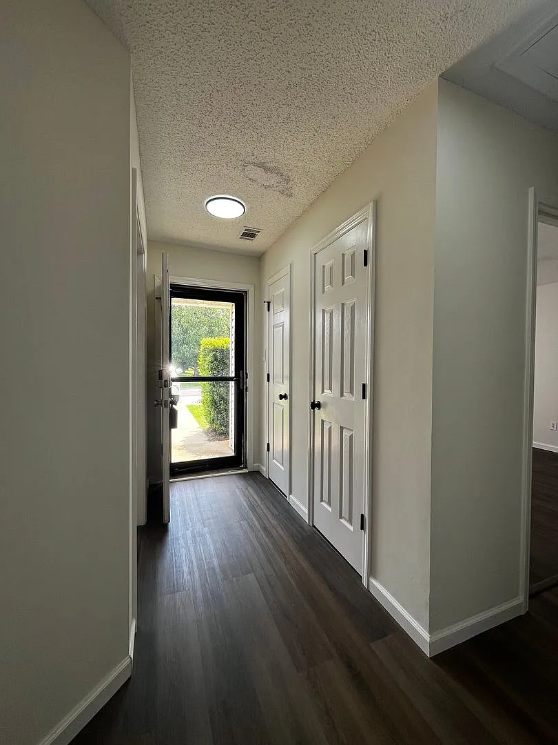 Recently Renovated 3-Bedroom Home in Bonaire! — Photo 2