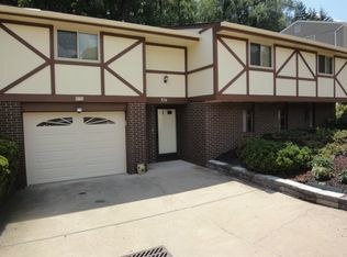 574 Clifton Rd, Bethel Park, PA 15102