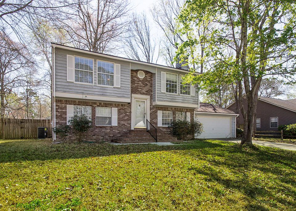 1st image of 209 White Church Ln
