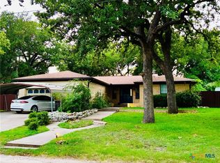 817 S Bell St, Hamilton, TX 76531