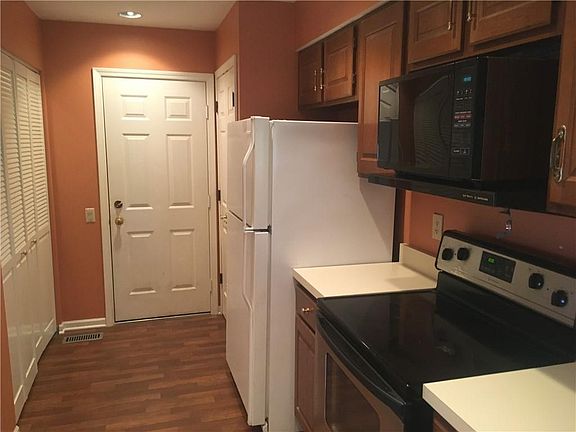 4th image of 7678 Micawber Ct